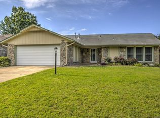 937 W Lansing St N, Broken Arrow, OK 74012
