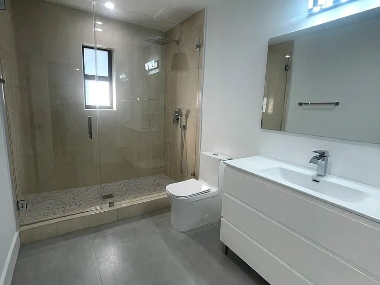 348 South Dr — Photo 3
