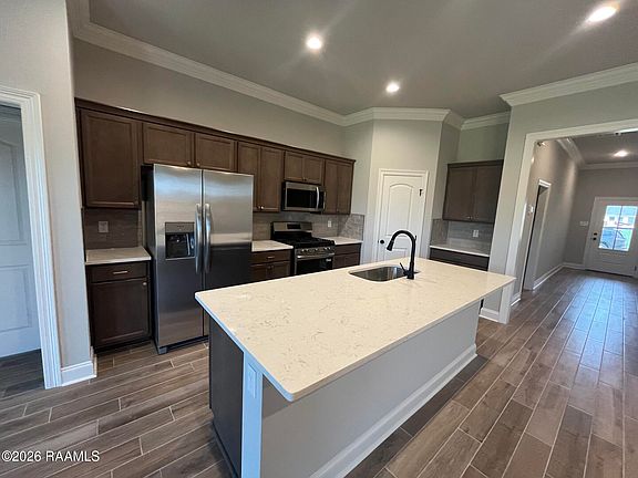 2nd image of 307 Payton Woods Ln