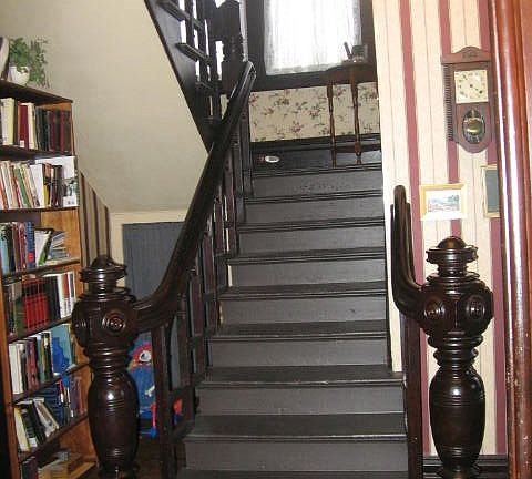 3rd image of 327 E Palm Ave