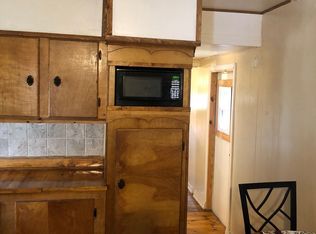 46 1st St, Converse, LA 71419