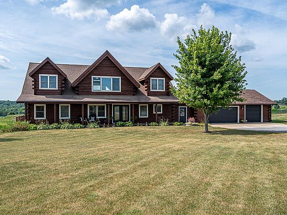2nd image of 3250 Martz Ln