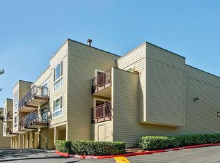 5844 NE 75th St UNIT A304, Seattle, WA 98115