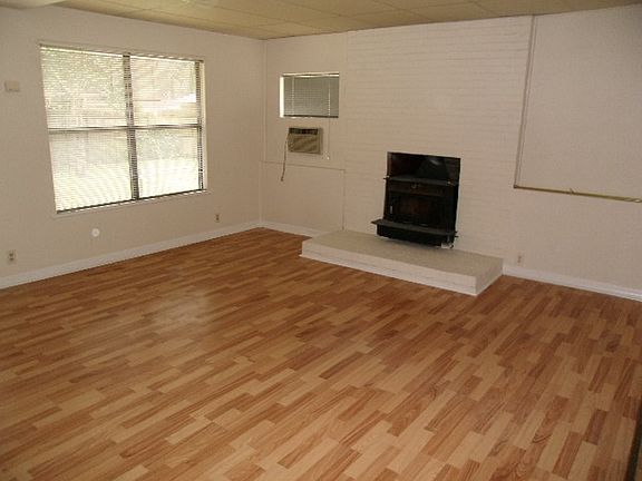 3rd image of 5456 Oliver St S
