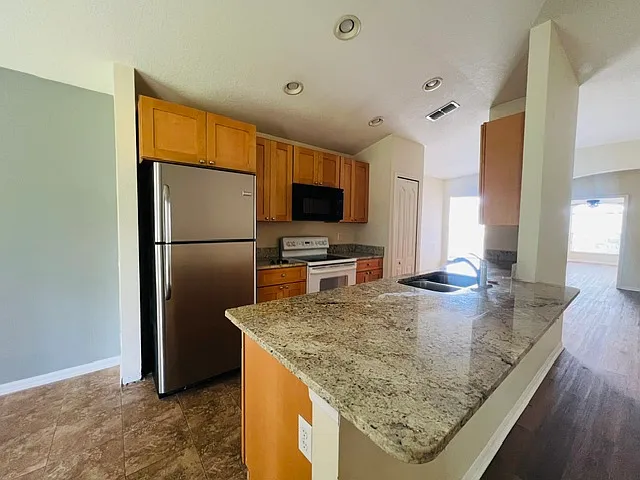 5009 Gato Del Sol Cir — Photo 8