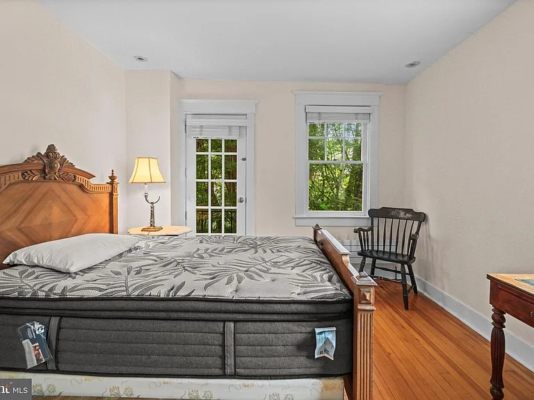 3301 Dent Pl NW — Photo 24
