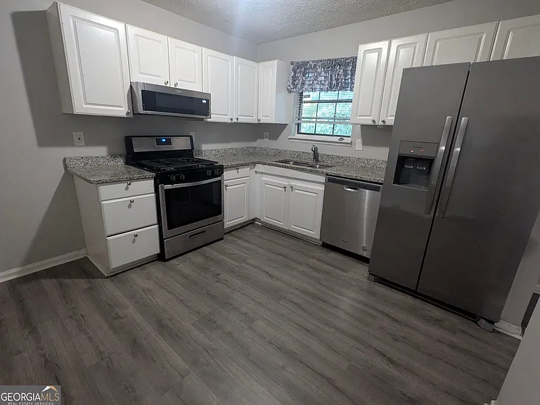 2153 Cherokee Valley Cir — Photo 3