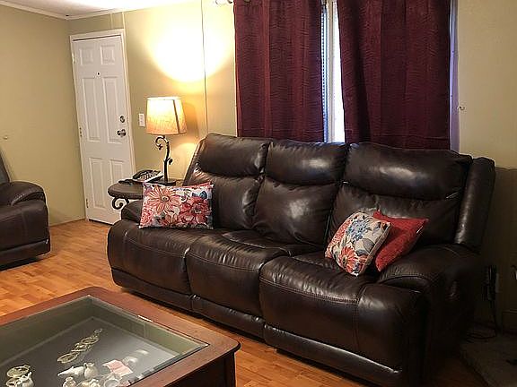 5th image of 875 Sandy Creek Dr