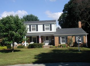 7691 Mary Ln, Mentor, OH 44060