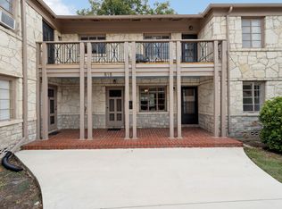 515 E Olmos Dr #4, San Antonio, TX 78212