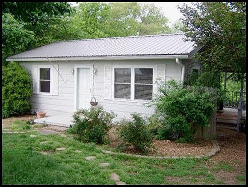 2nd image of 1165 Daysville Rd