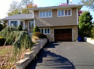 376 Berthold Ave, Rahway, NJ 07065