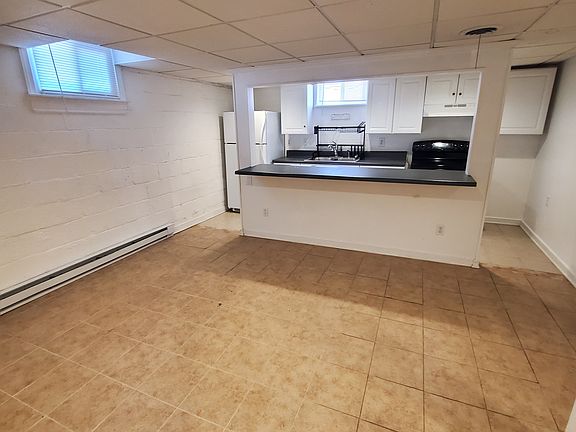 2nd image of 2512 Irisdale Ave APT B