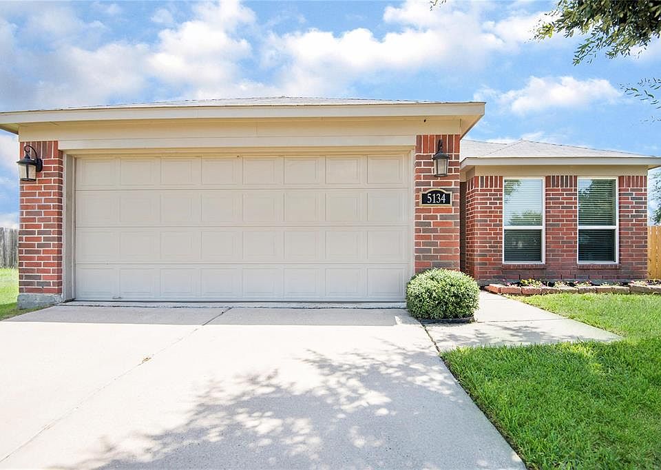 1st image of 5134 Lamppost Hill Ct