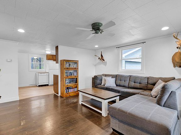 2nd image of 29679 San Lucia Dr