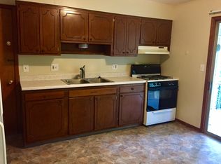 873 Emerald Ave NE, Grand Rapids, MI 49503