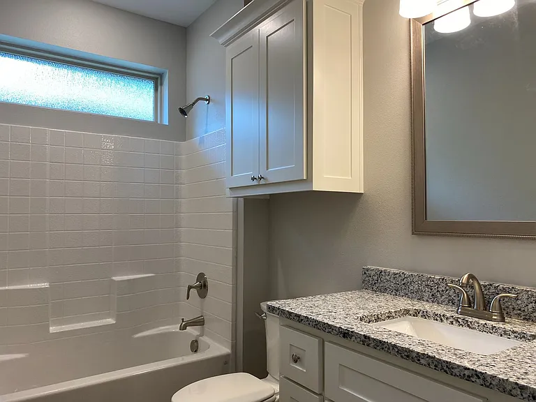 307 Ford St — Photo 19