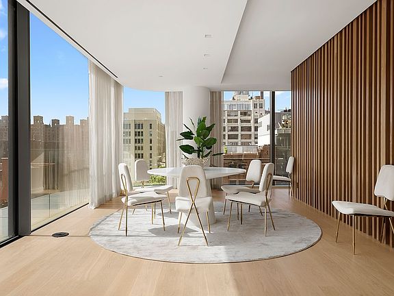 2nd image of 520 W 28th St #28
