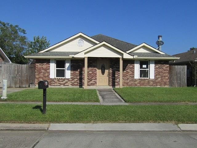 1st image of 2816 Saint Marie Dr