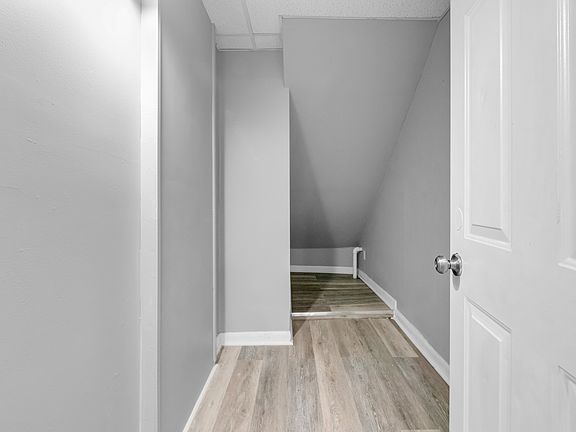 3rd image of 1500 Washington St #4