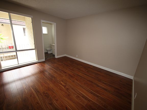 3rd image of 4893 Campbell Ave APT 2