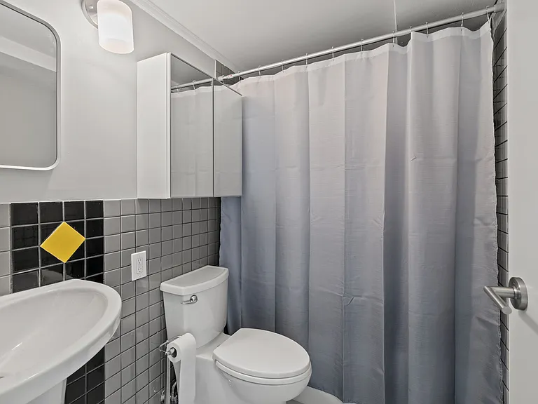 1200 Boylston Ave #900 — Photo 10