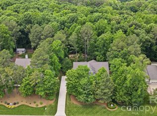 1533 Springfield Dr, Waxhaw, NC 28173