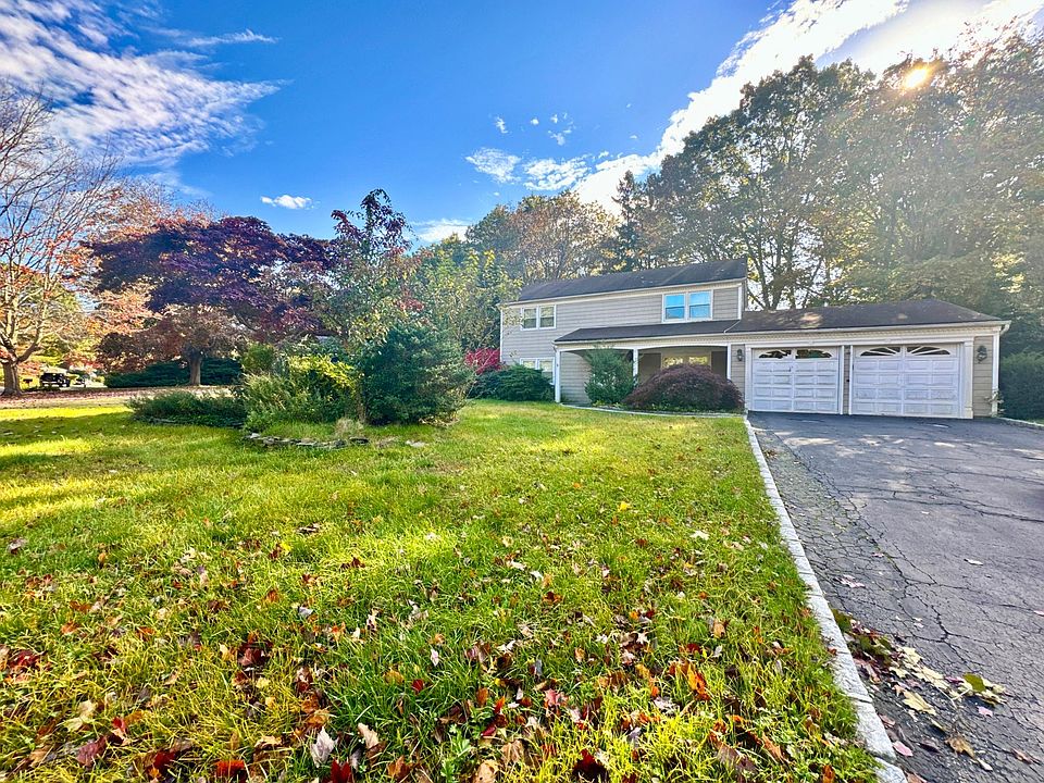 68 Sycamore Cir, Stony Brook, NY 11790 Zillow