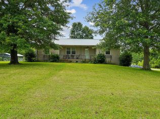 2165 Petty Rd, Charlotte, TN 37036