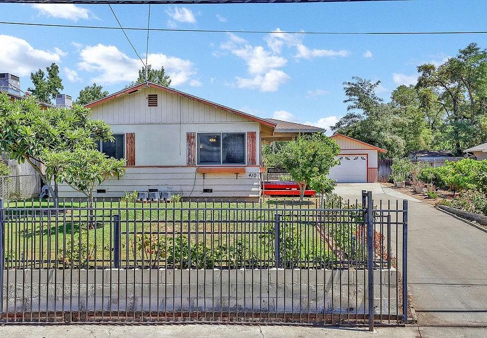 1st image of 410 Acacia Ave