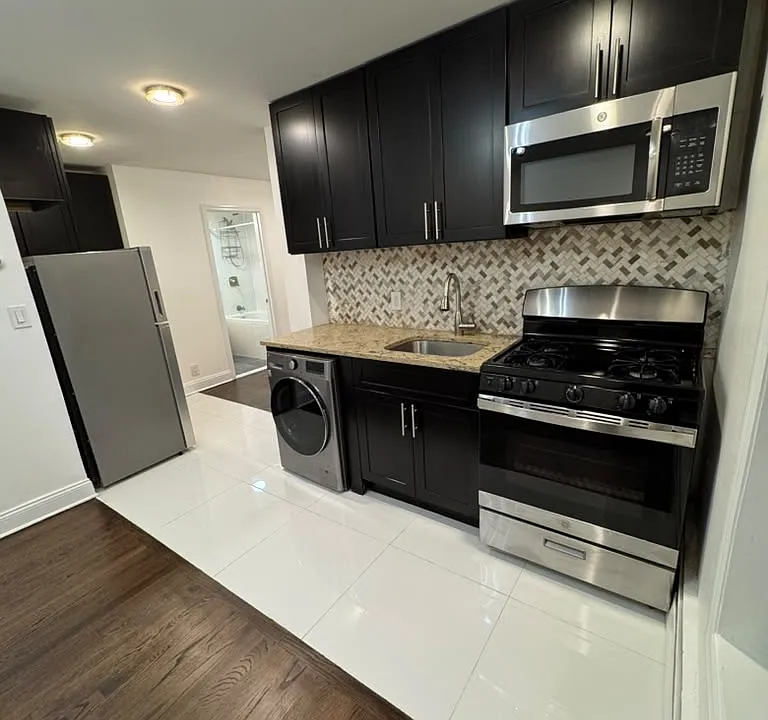123 Beach 126 St #3D