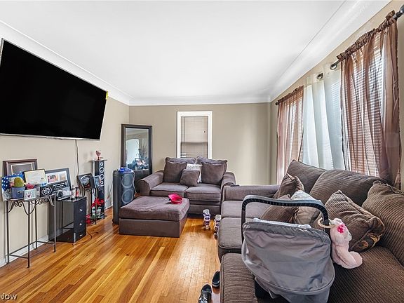 3rd image of 14217 Kennerdown Ave