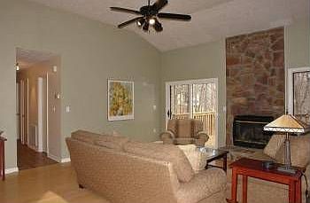1st image of 102 Woodvale Ct