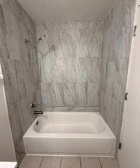 4300 N Lamont St #261 — Photo 4