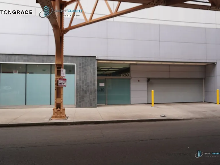 N Franklin St — Photo 3
