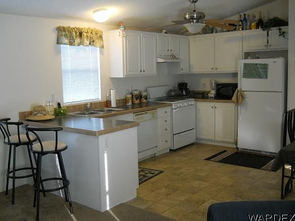 2nd image of 1938 Avalon Dr