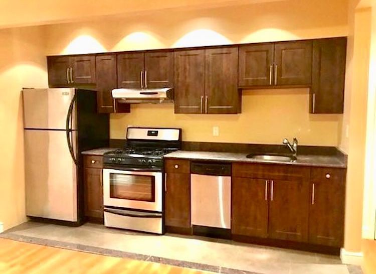 1st image of 2825 36th St APT 3R