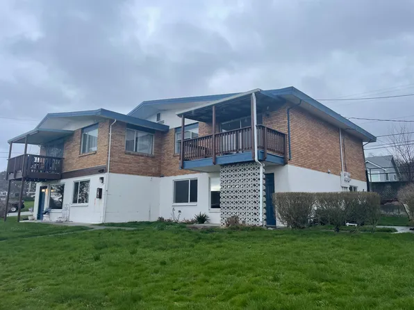 1321 SE 9th Ave #&-1320, Oak Harbor, WA 98277