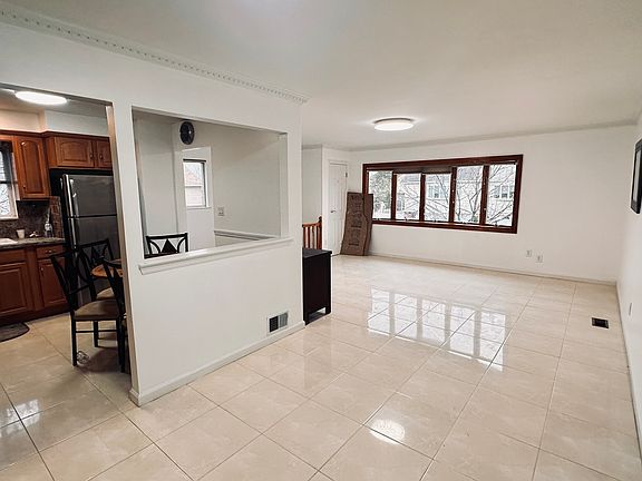 5th image of 3 Gold Ave Floor 2