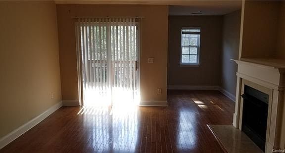 4th image of 6950 Park Place Dr