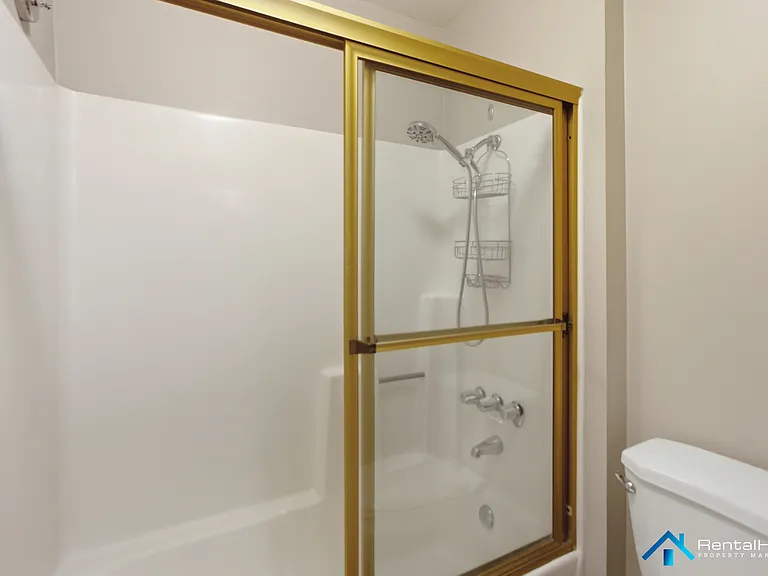 6716 Clybourn Ave #245 — Photo 11