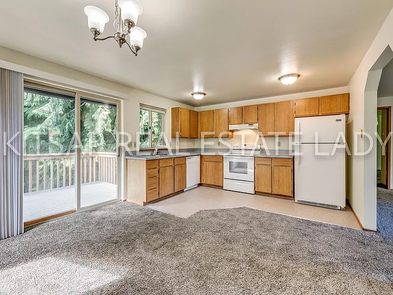 1400 Madrona Point Dr #B — Photo 9