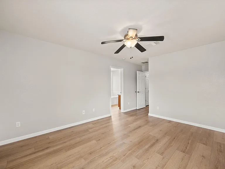 1429 Davis Mountain Loop — Photo 18