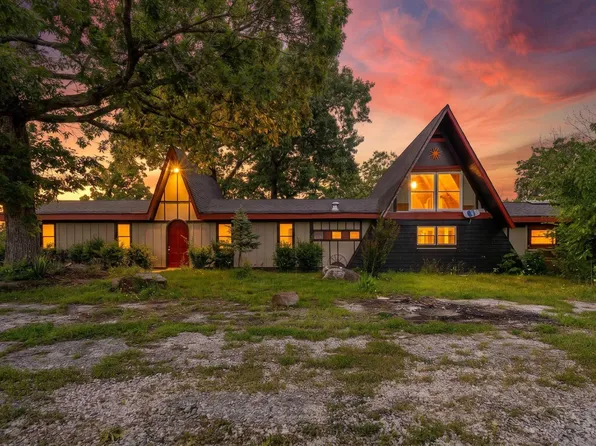 7562 Highway 5 S, Mountain Home, AR 72653