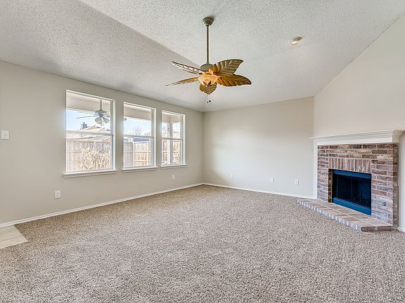 3rd image of 1513 Redman Dr