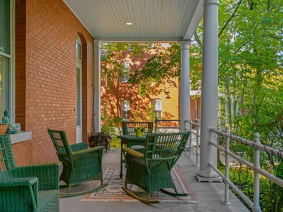 5th image of 92 McKinley Court #92