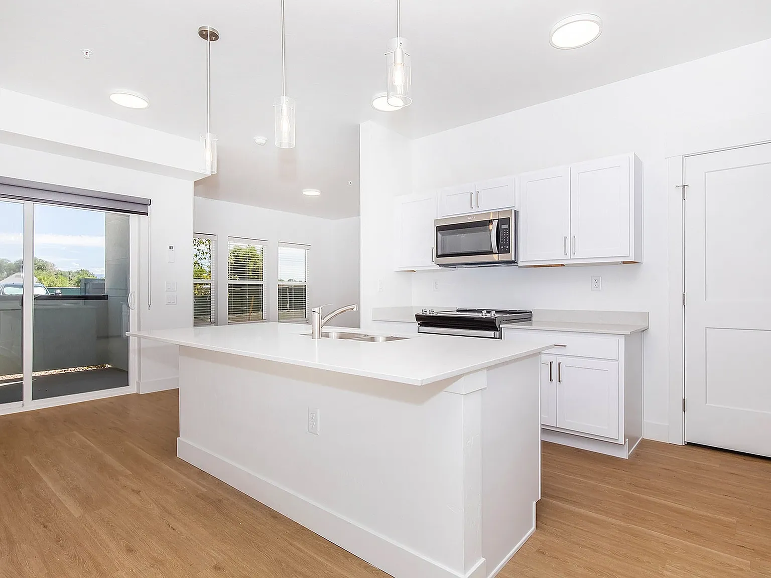 919 Kimball Avenue — Photo 3
