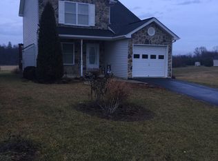 426 Thumper Dr, Ranson, WV 25438