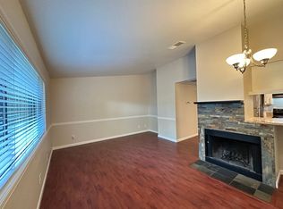 Country Lane Apartments, Citrus Heights, CA 95621
