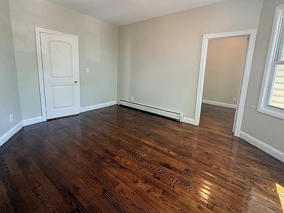3rd image of 203 N 15th St